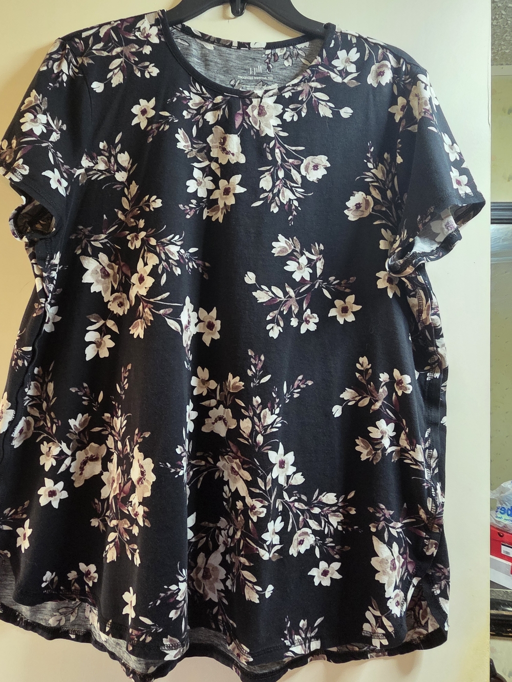 J. Jill Black Floral Short-Sleeve Tee